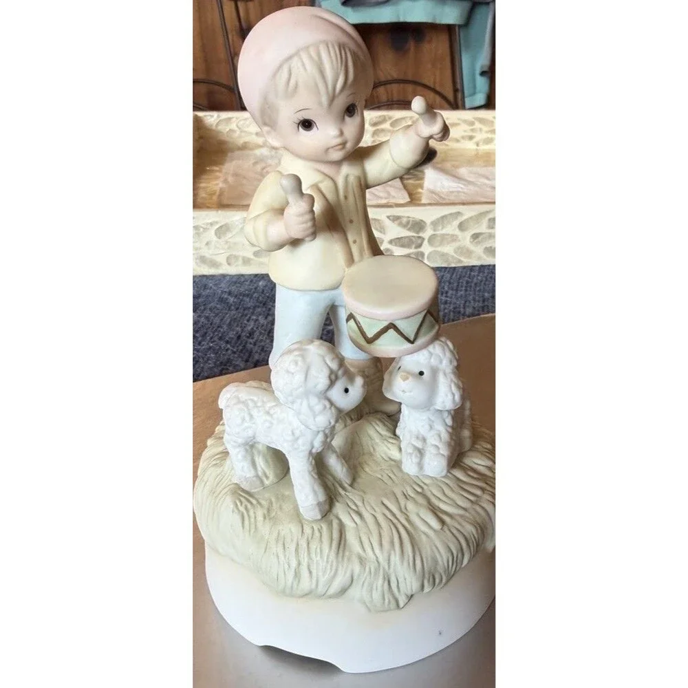 Vtg 1982, Lefton China, Porcelain, Drummer Boy Music Box Figurine.